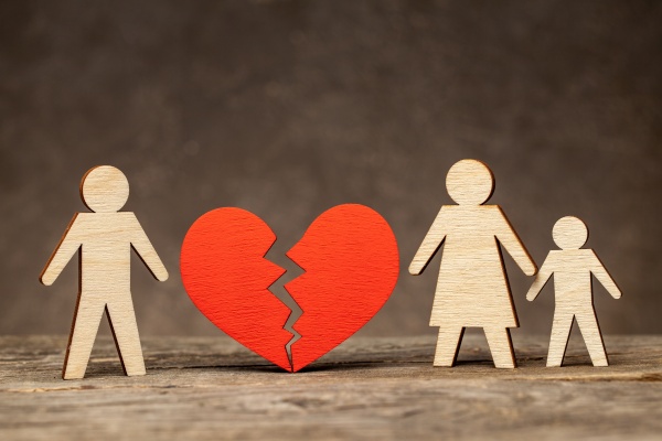 illustration pour Divorce contentieux : quelles sont les étapes de la procédure ?