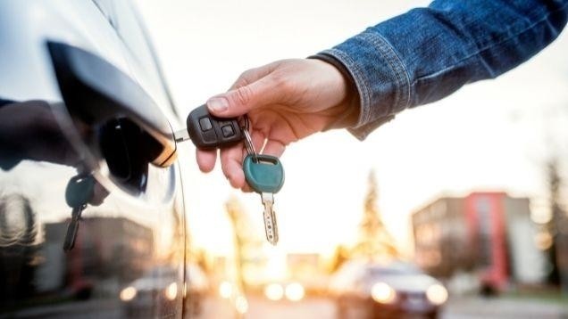 Achat d'un véhicule de société en auto-entreprise : est-ce bien compatible ?